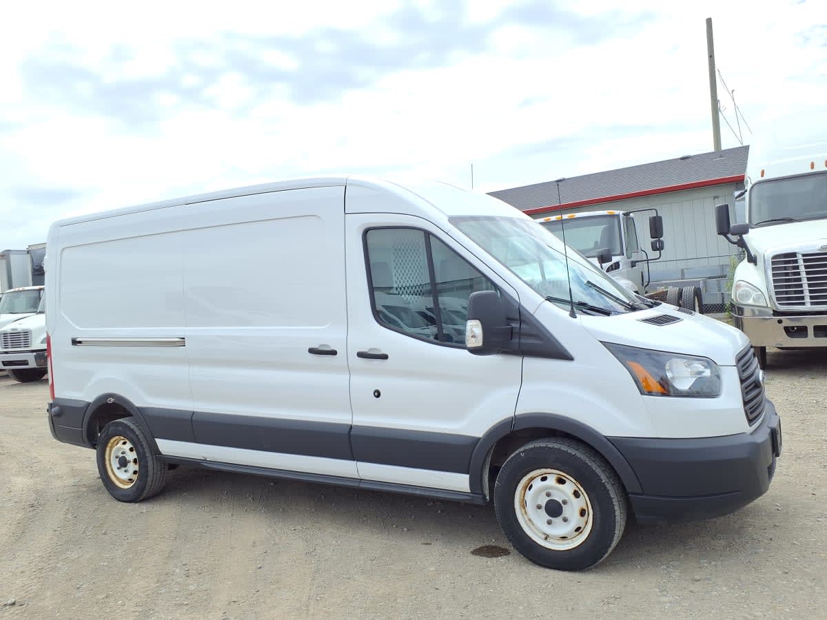 2018 Ford Motor Company TRANSIT 250 MED ROOF 859827