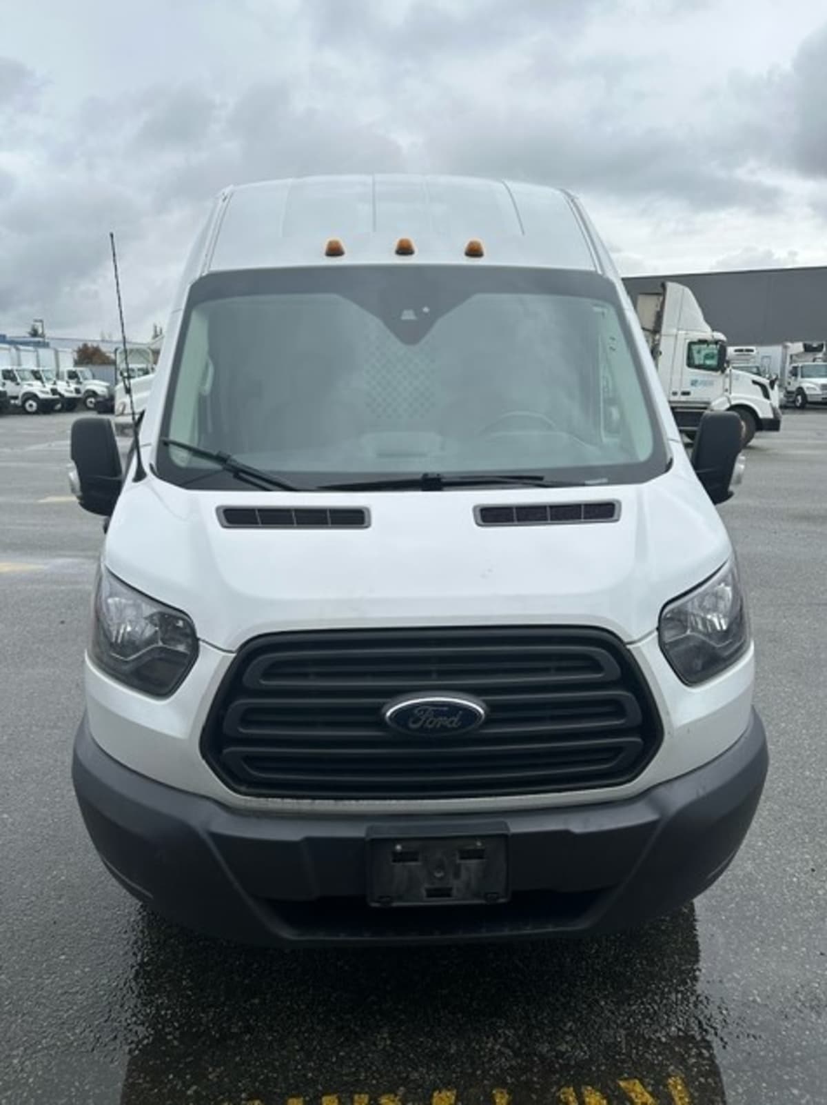 2018 Ford Motor Company TRANSIT 350 HI ROOF 860223