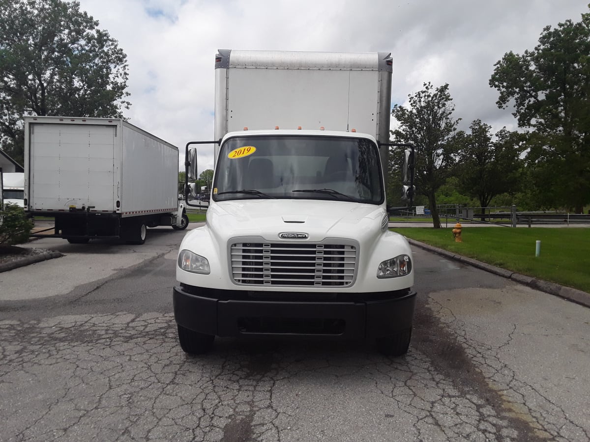 2019 Freightliner/Mercedes M2 106 860238