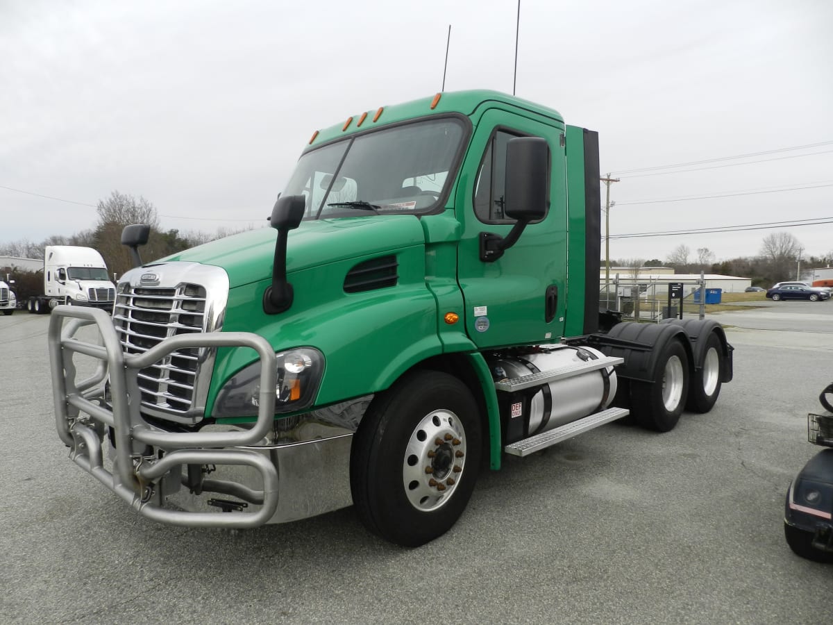 2019 Freightliner/Mercedes CASCADIA 113 860387