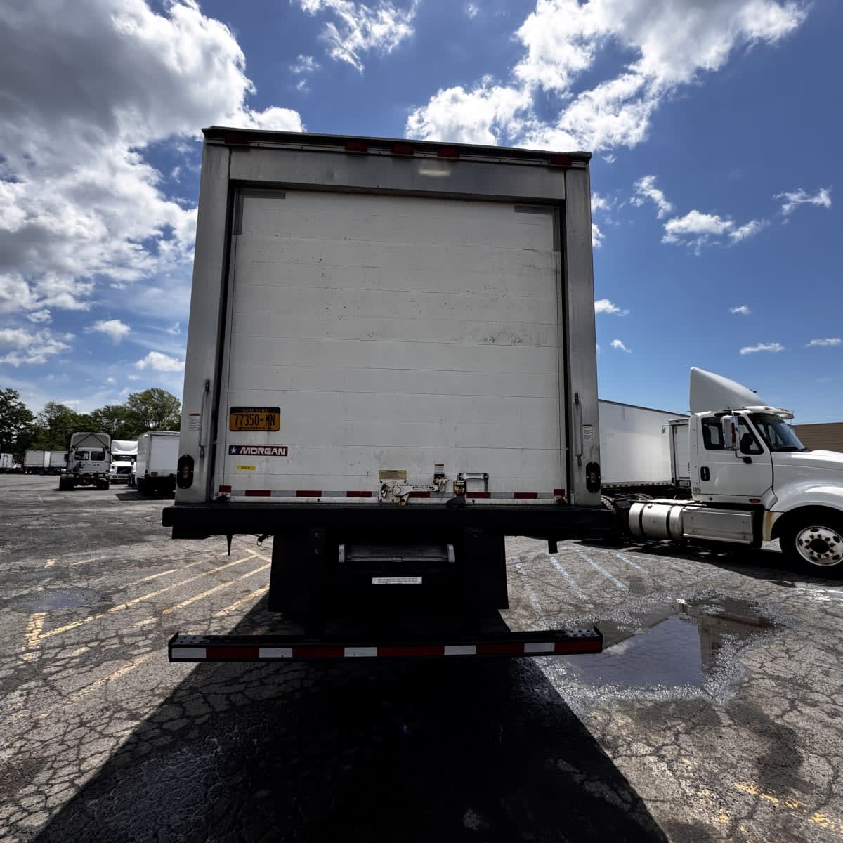 2019 Freightliner/Mercedes M2 106 860626