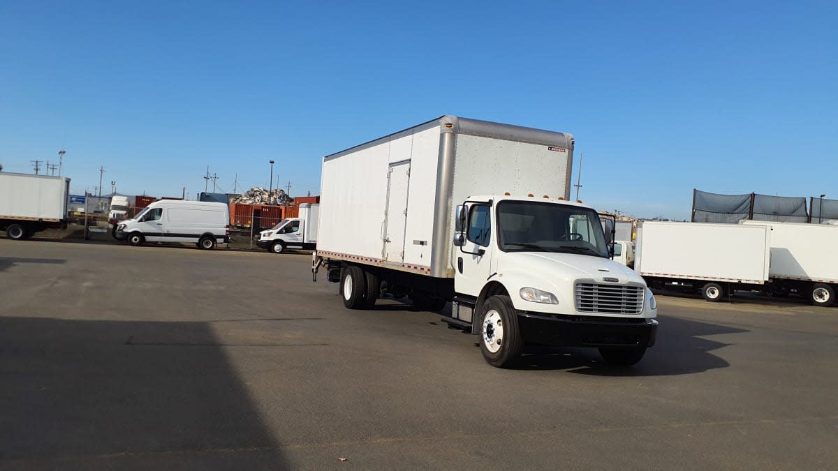 2019 Freightliner/Mercedes M2 106 860635