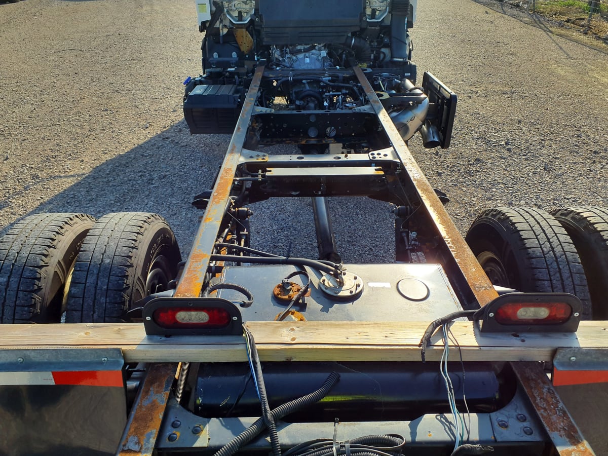 2019 Isuzu NPR HD 860641