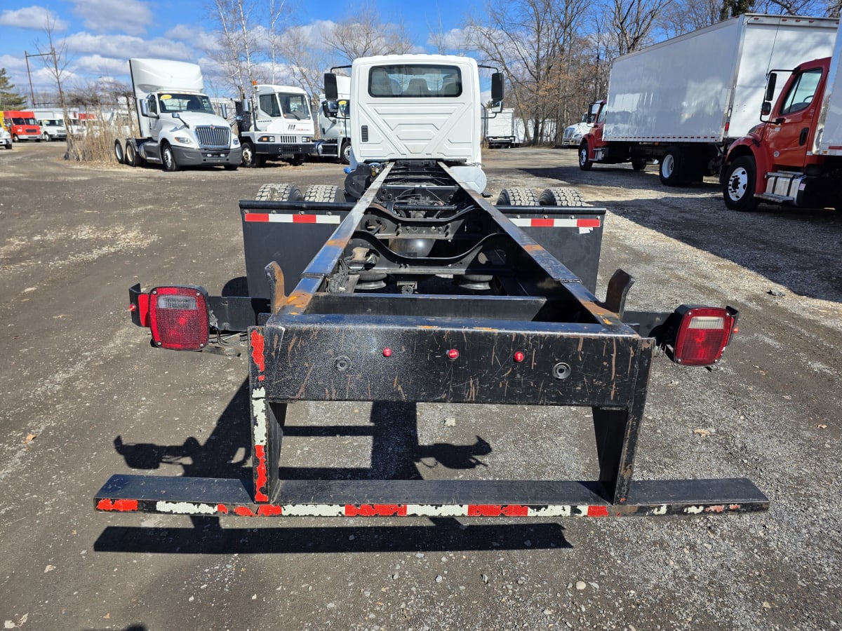 2019 Navistar International 4300 860722