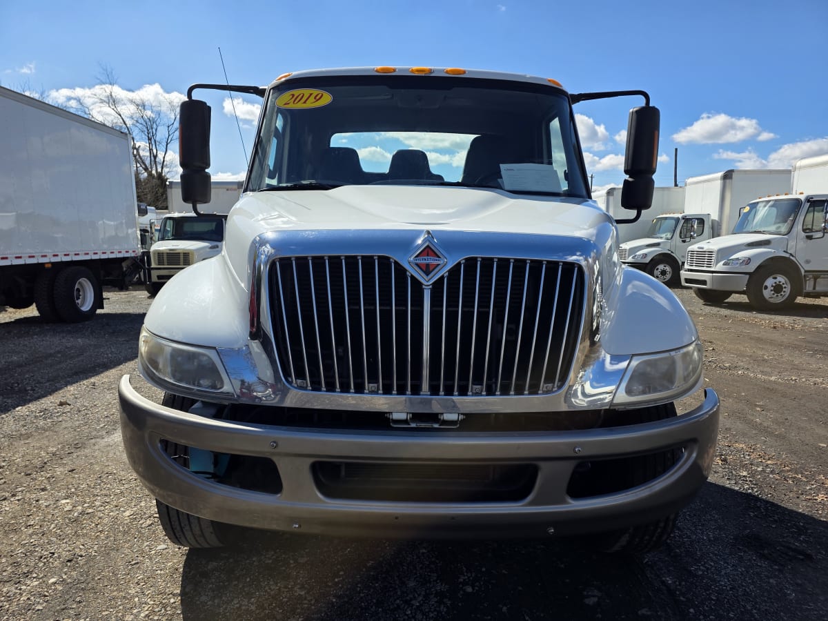 2019 Navistar International 4300 860722