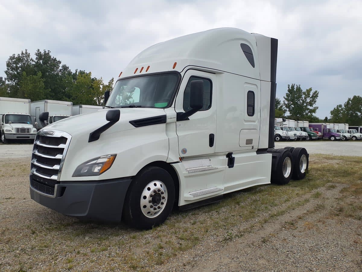 2019 Freightliner Cascadia in Indianapolis, IN