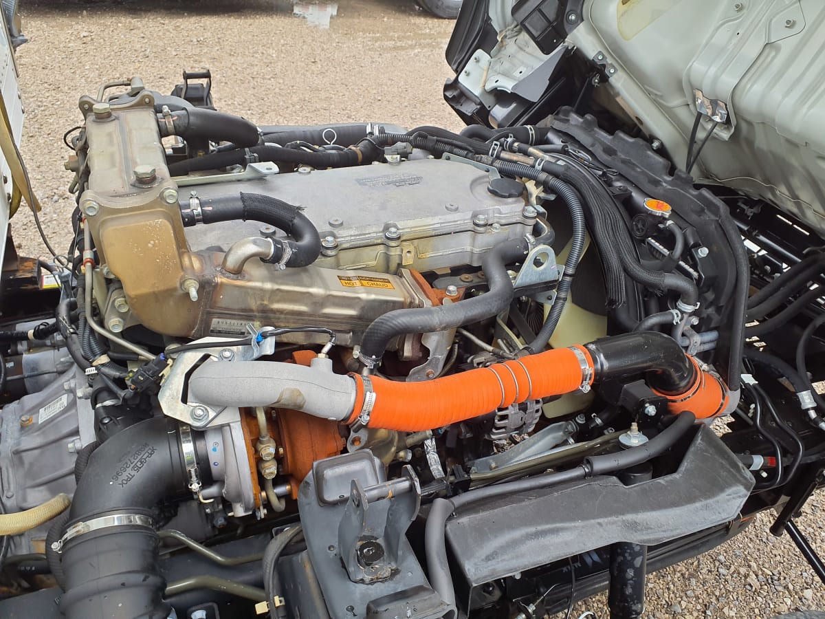 2018 Isuzu NPR/N51 860765