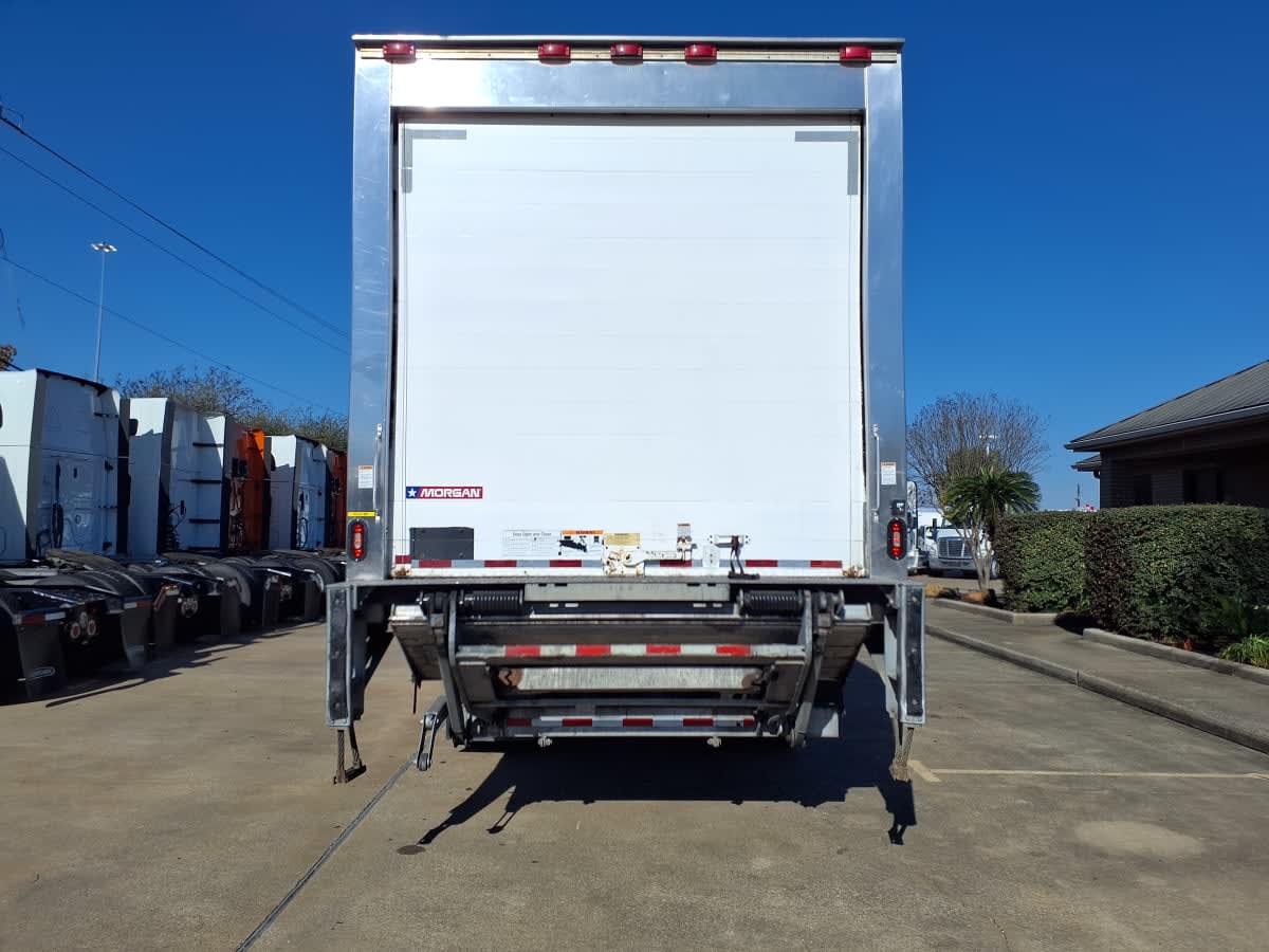 2019 Freightliner/Mercedes M2 106 860782