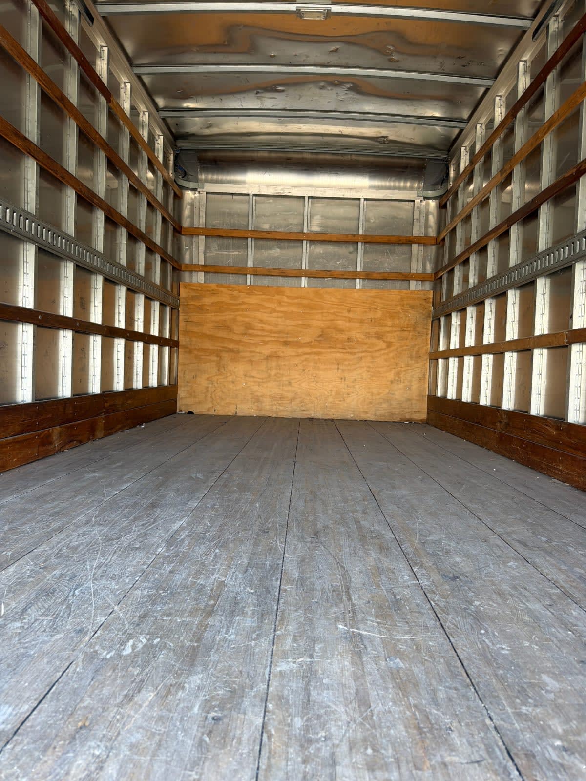 2019 Isuzu NPR HD 860809