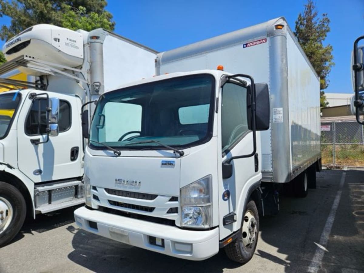 2019 Isuzu NPR HD 860813