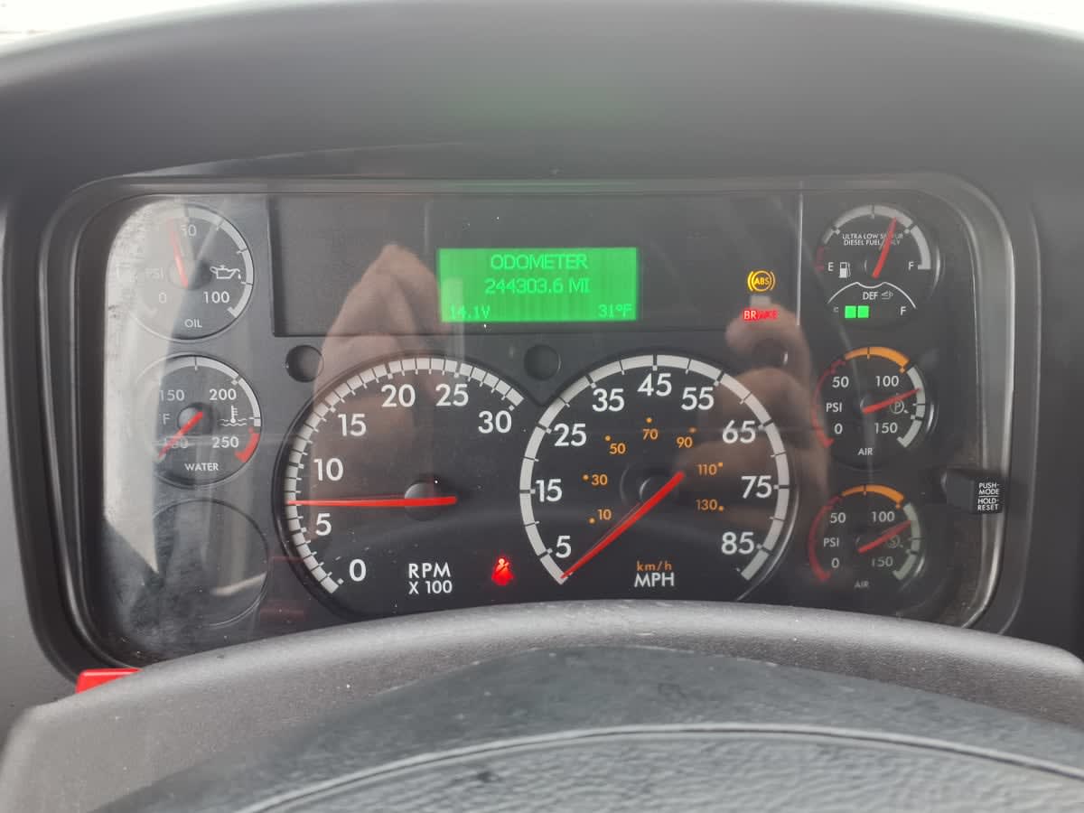 2019 Freightliner/Mercedes M2 106 860842