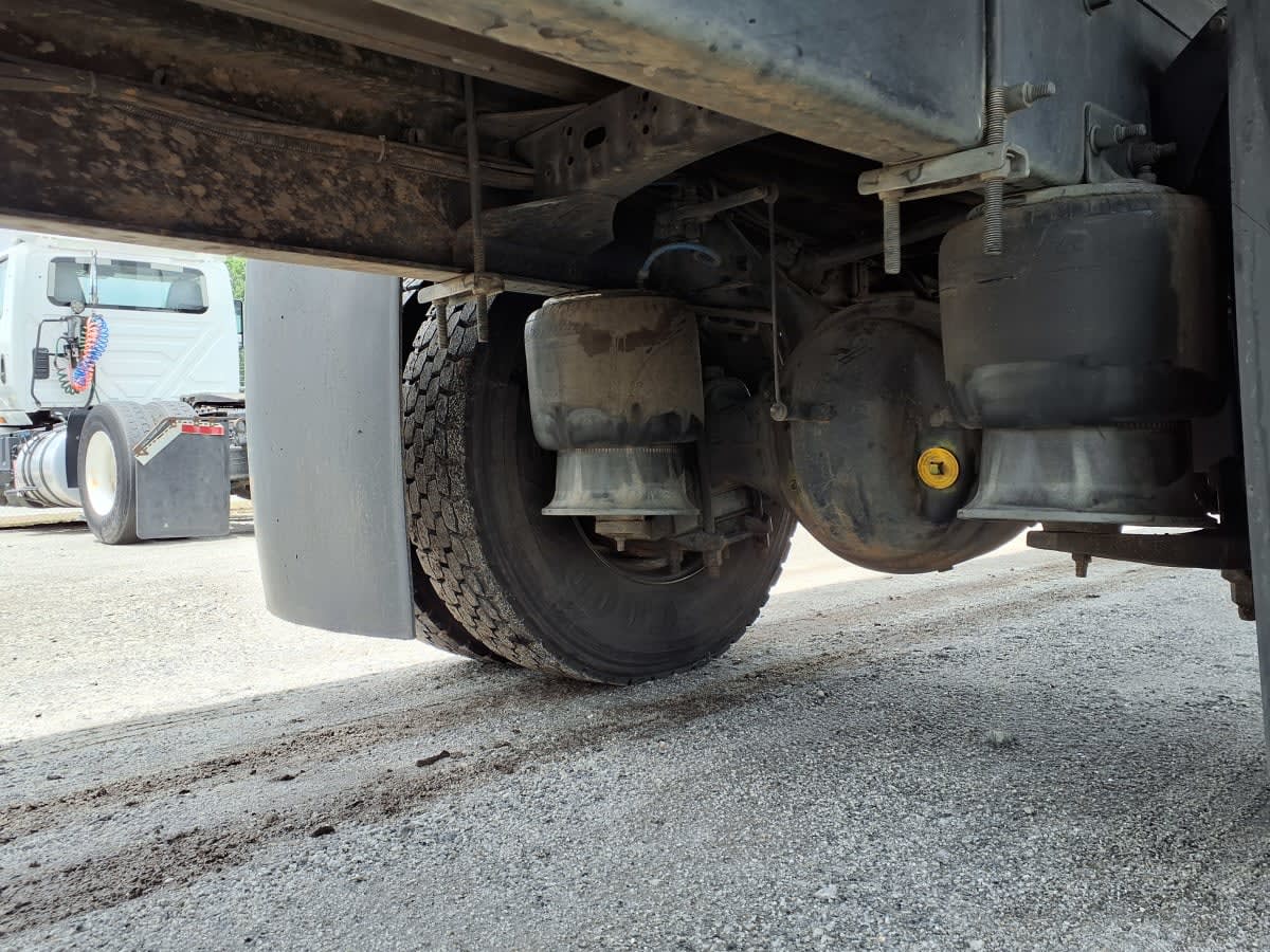 2019 Freightliner/Mercedes M2 106 860843
