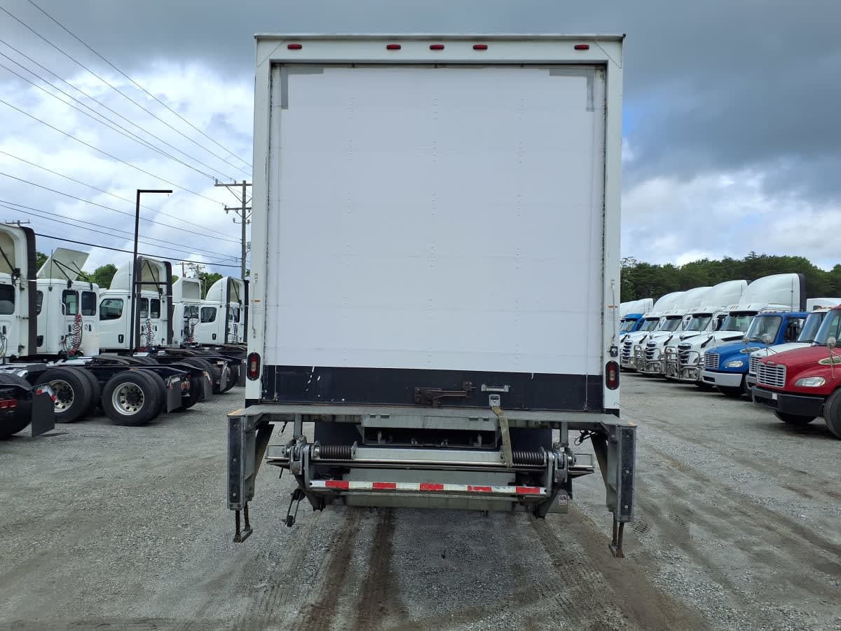 2019 Freightliner/Mercedes M2 106 860843