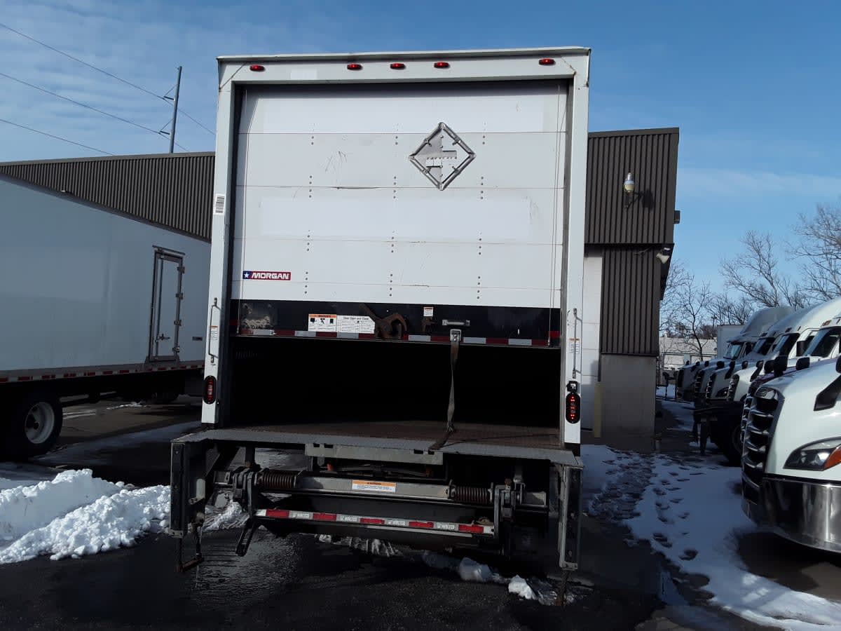 2019 Freightliner/Mercedes M2 106 860853