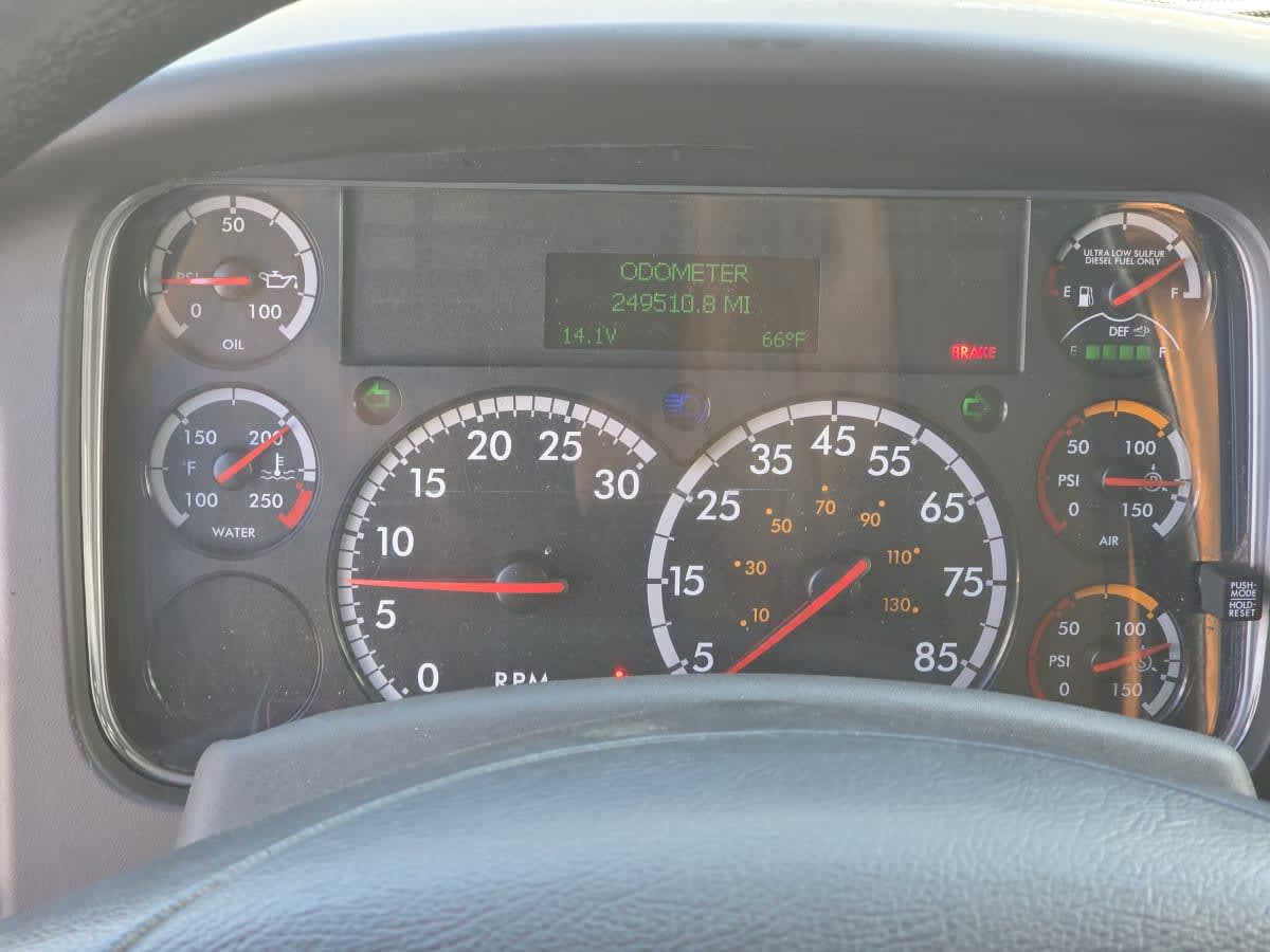 2019 Freightliner/Mercedes M2 106 860864