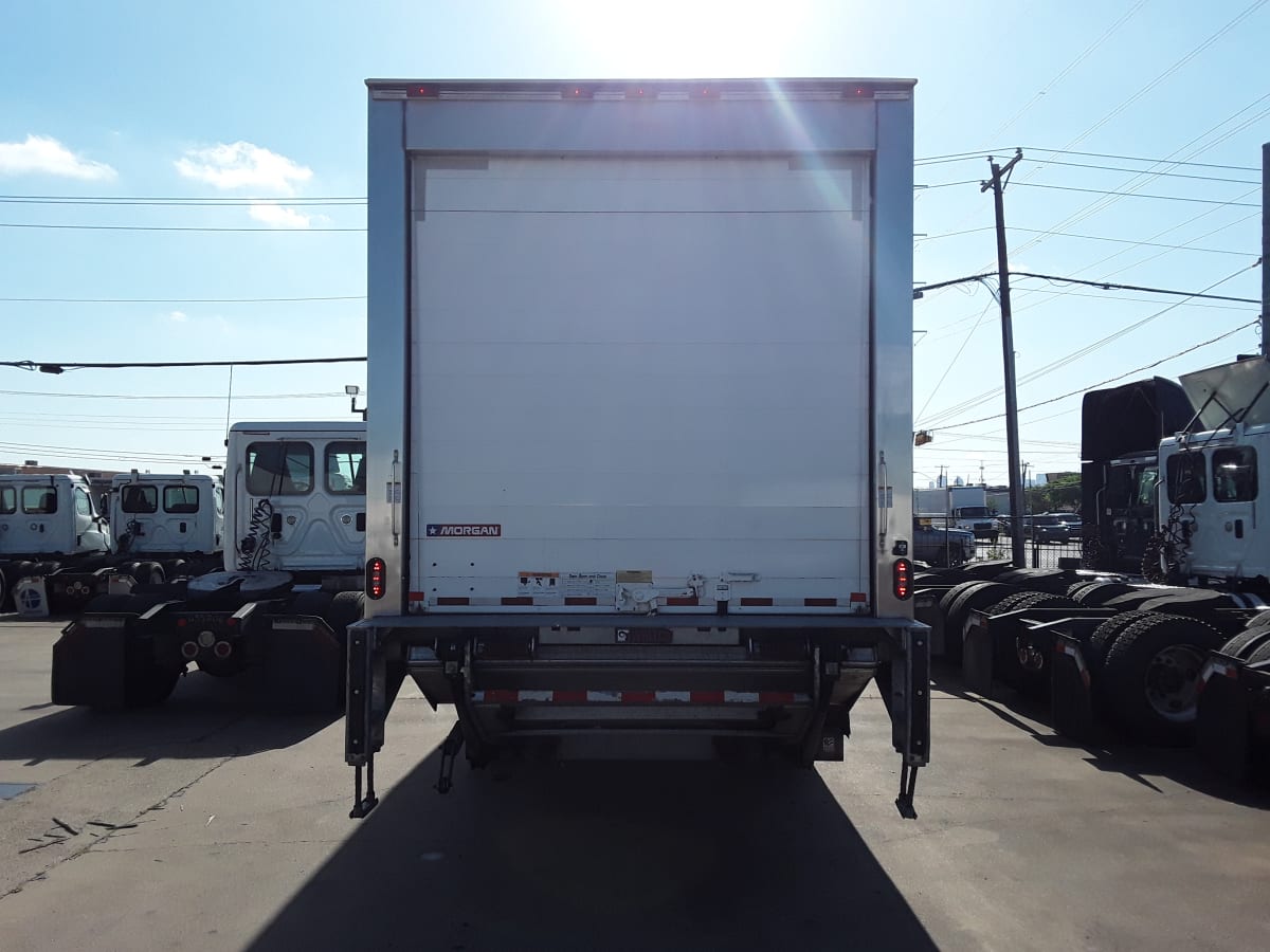 2019 Freightliner/Mercedes M2 106 860876