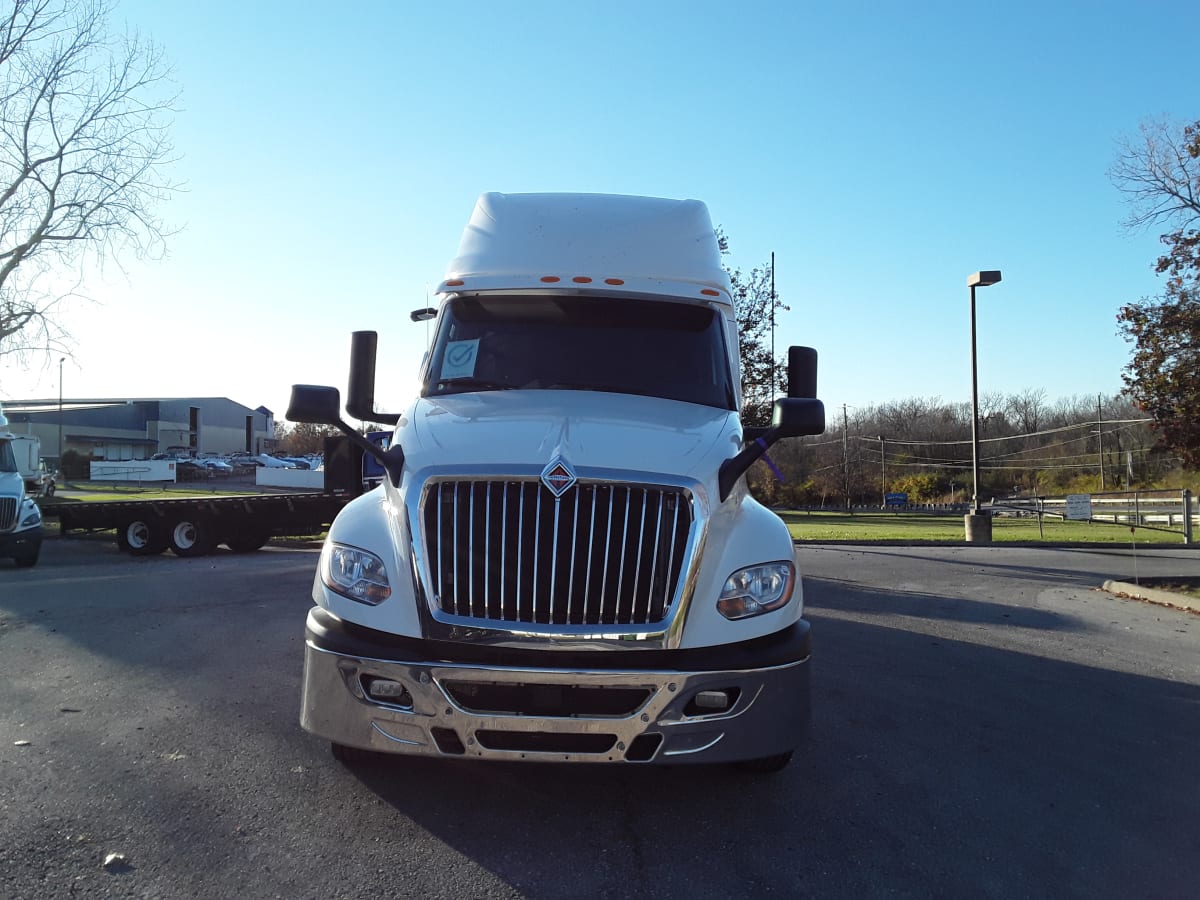 2019 Navistar International LT625 SLPR CAB 860906