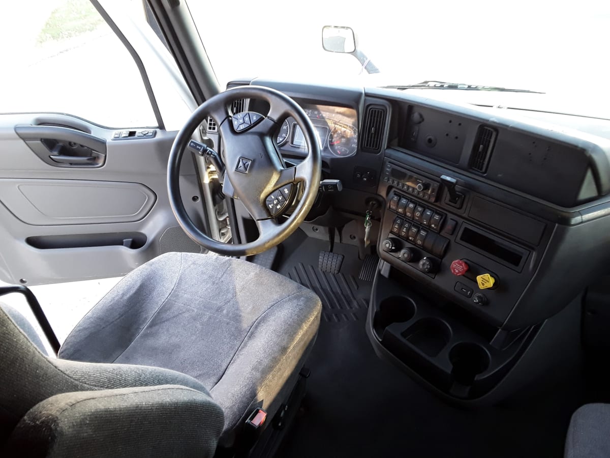 2019 Navistar International LT625 SLPR CAB 860906