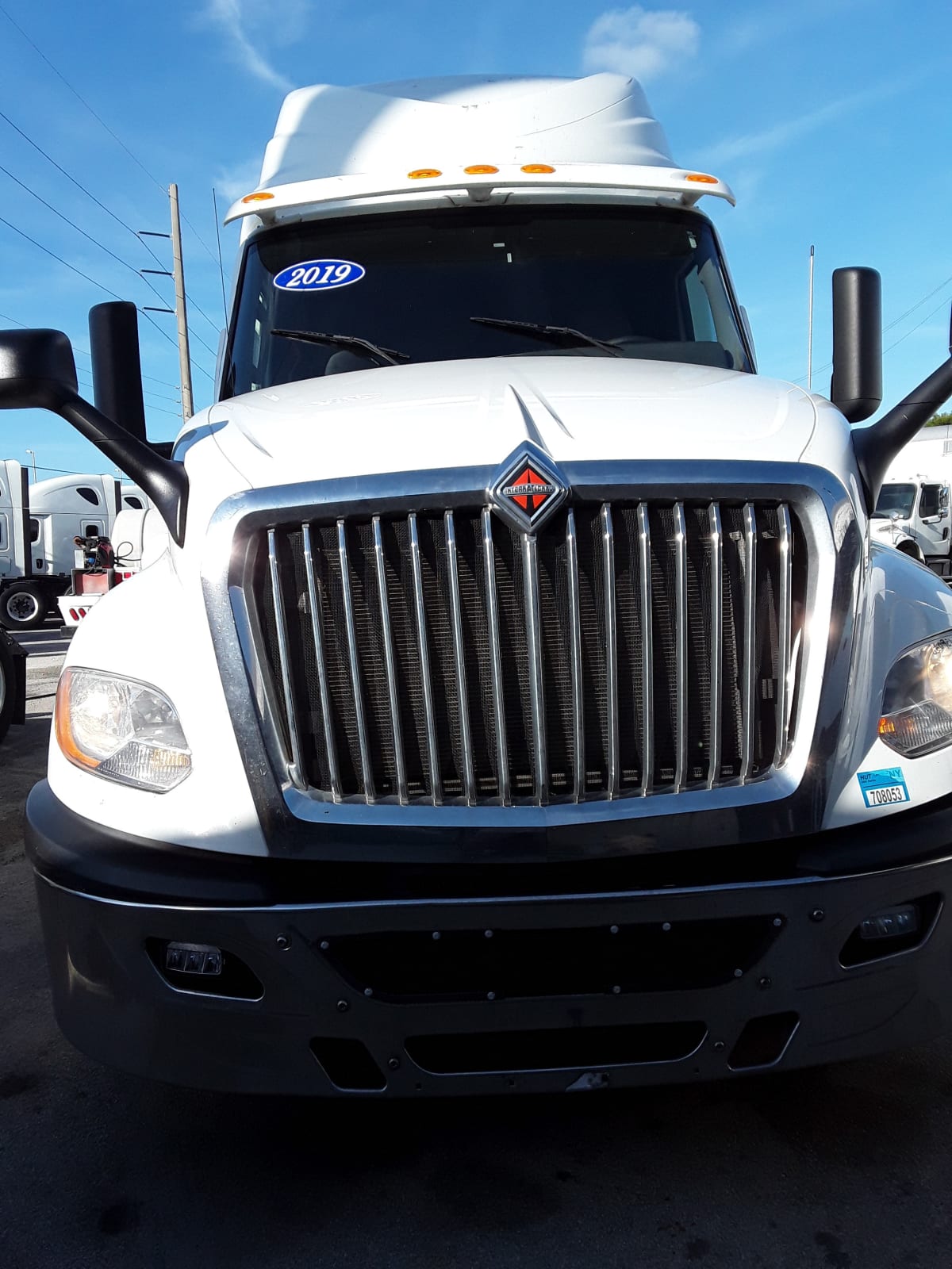 2019 Navistar International LT625 SLPR CAB 860921