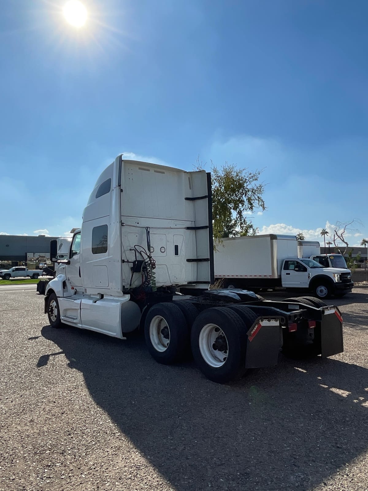 2019 Navistar International LT625 SLPR CAB 860923