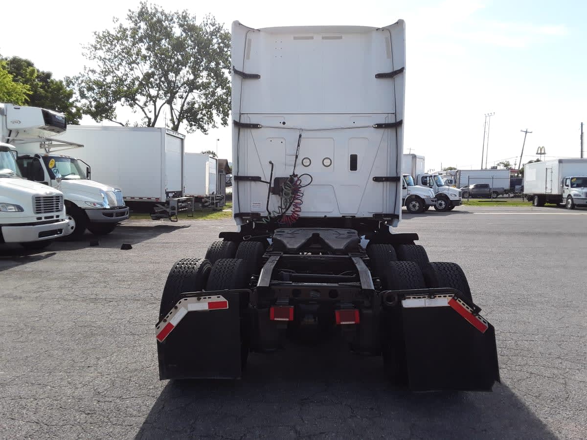 2019 Navistar International LT625 SLPR CAB 860961