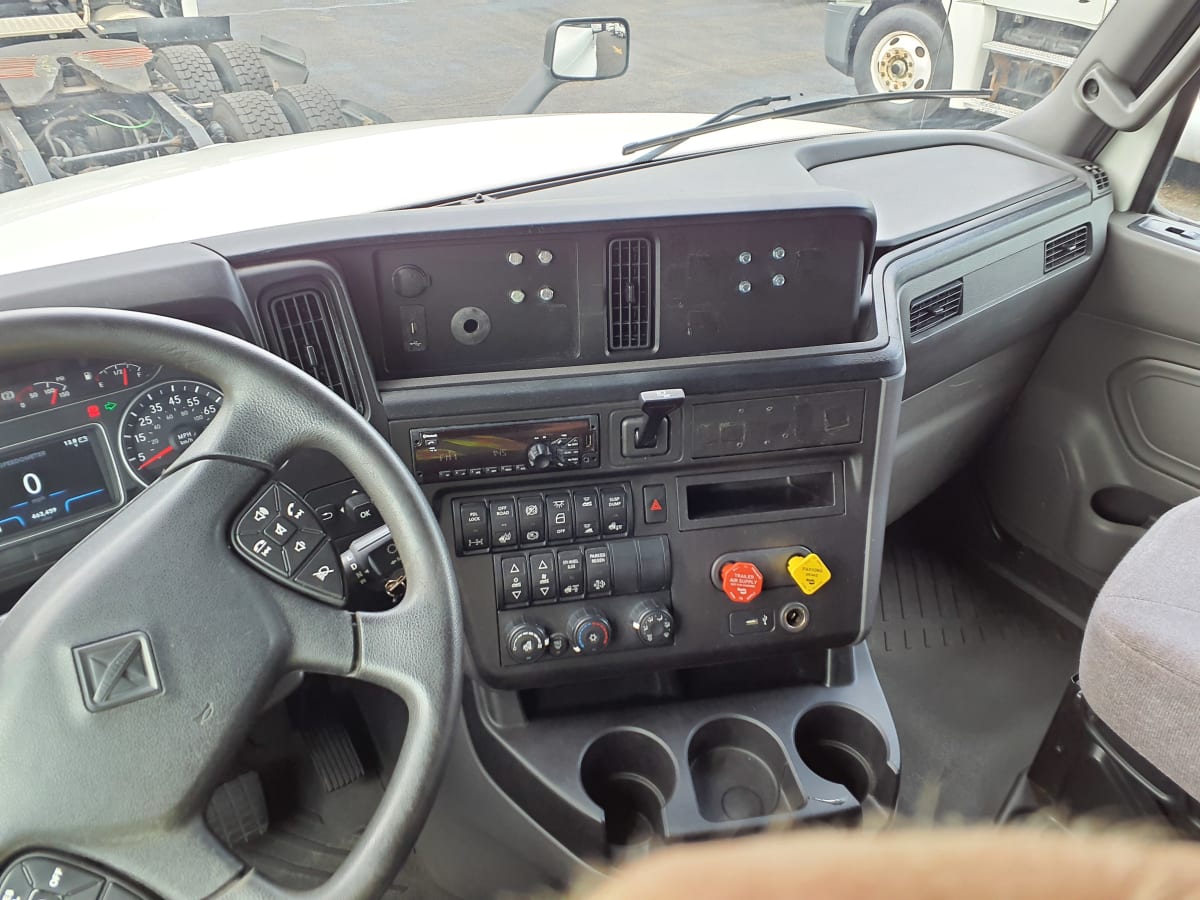 2019 Navistar International LT625 SLPR CAB 860969