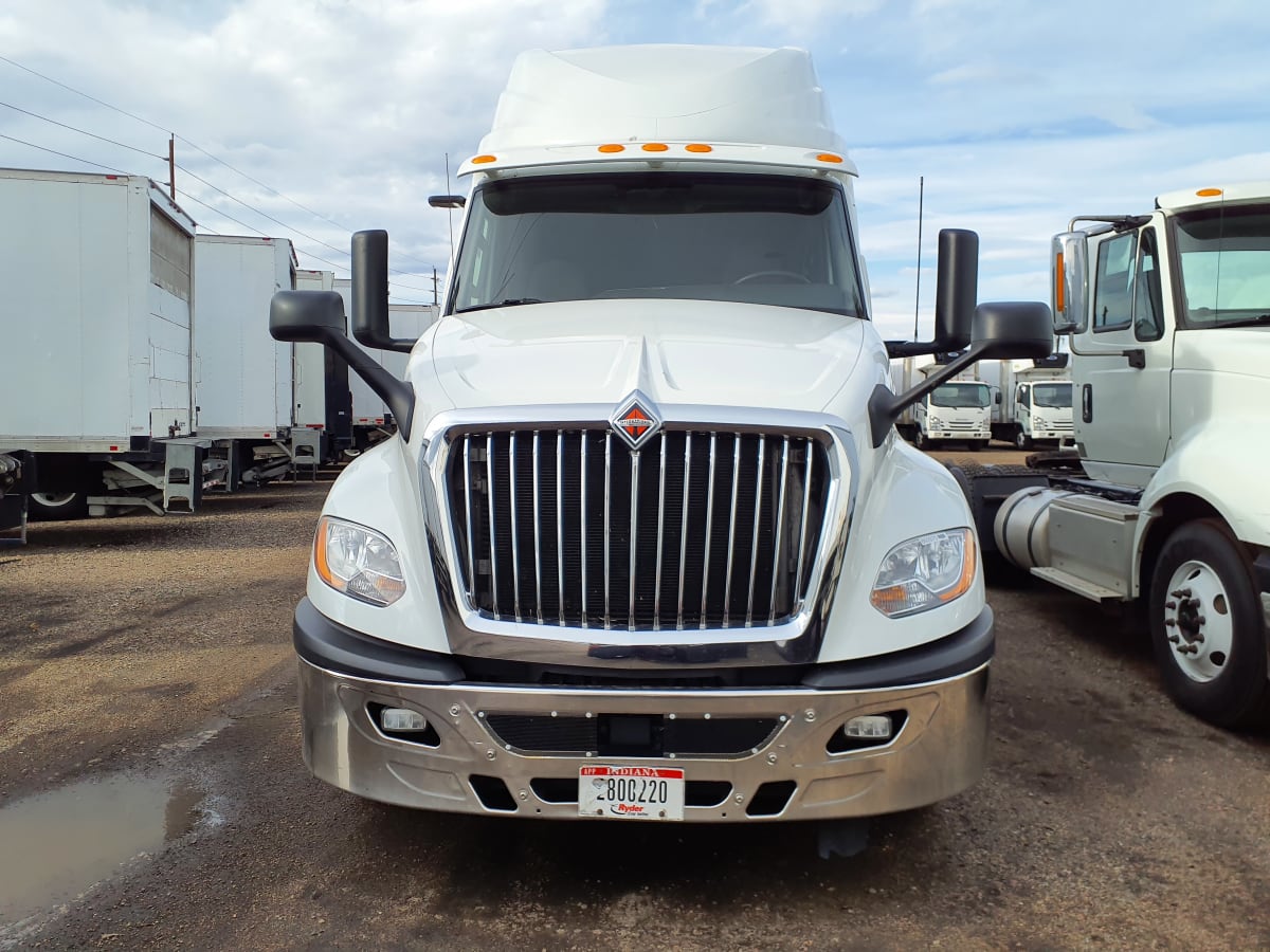 2019 Navistar International LT625 SLPR CAB 860970