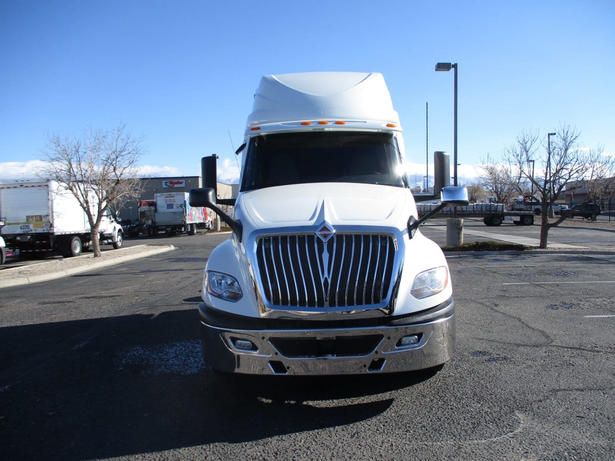 2019 Navistar International LT625 SLPR CAB 860983