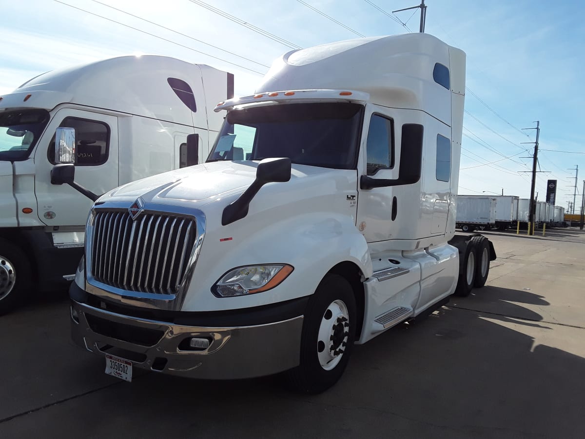 2019 Navistar International LT625 SLPR CAB 861015