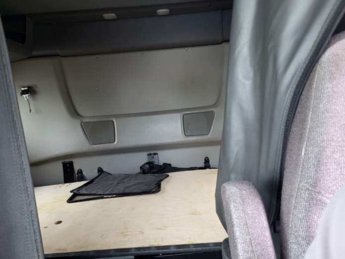 2019 Navistar International LT625 SLPR CAB 861042