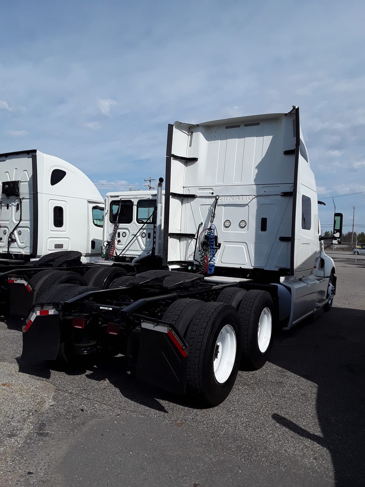 2019 Navistar International LT625 SLPR CAB 861067