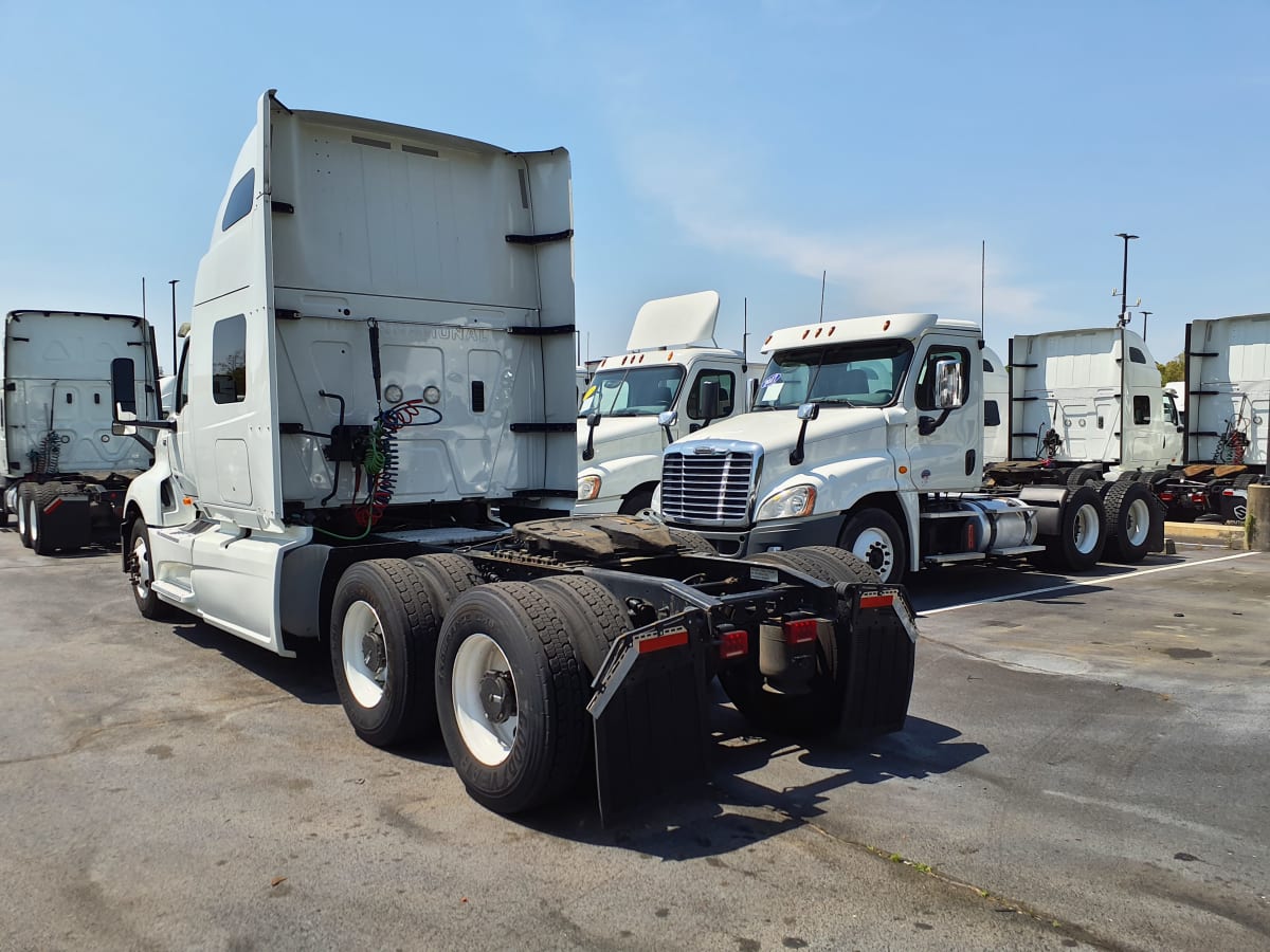 2019 Navistar International LT625 SLPR CAB 861076