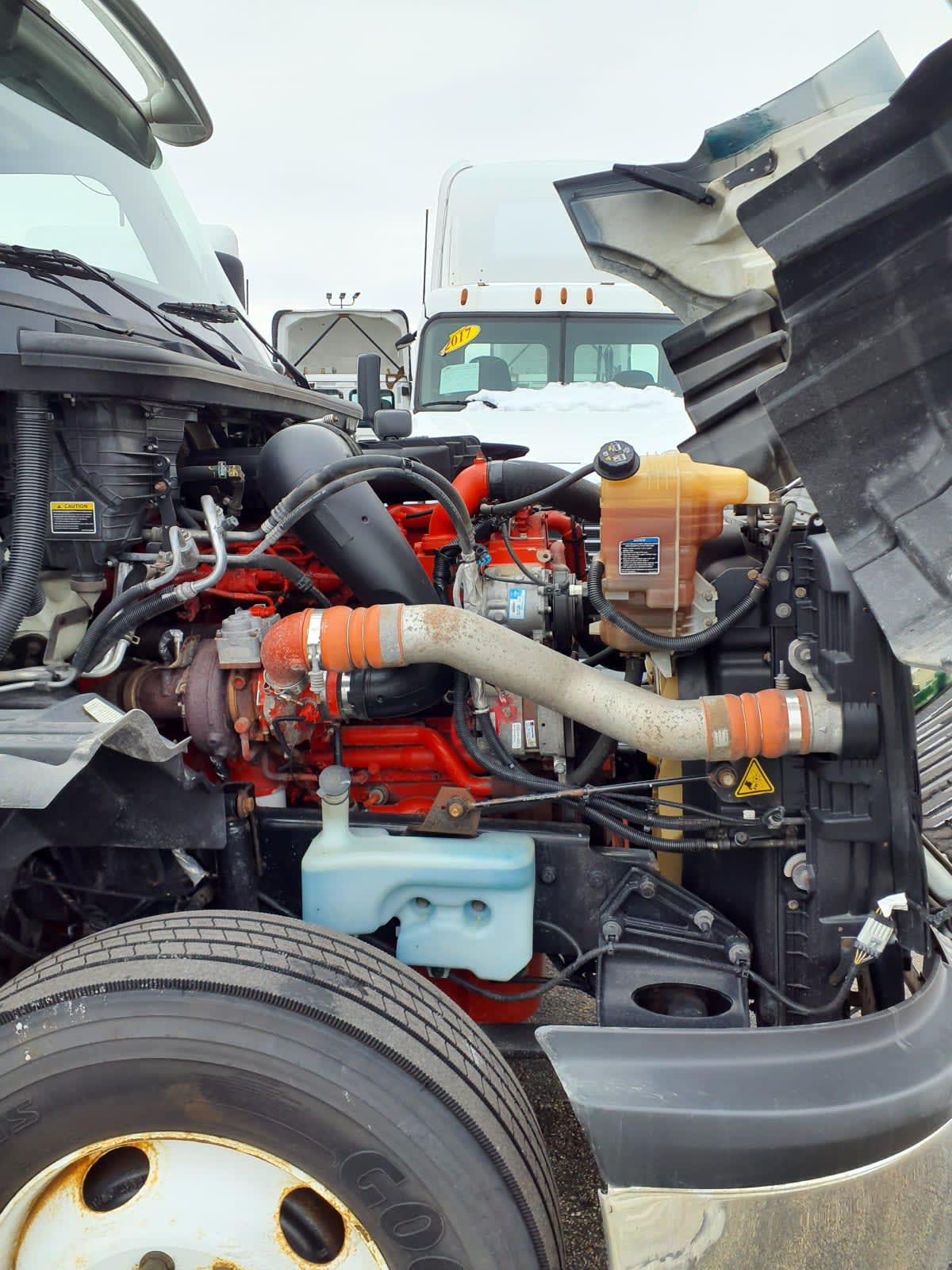 2019 Navistar International LT625 SLPR CAB 861077