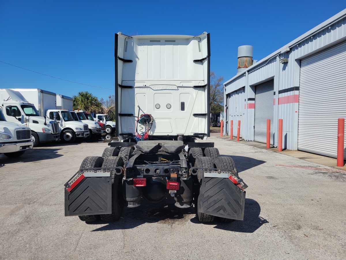 2019 Navistar International LT625 SLPR CAB 861096