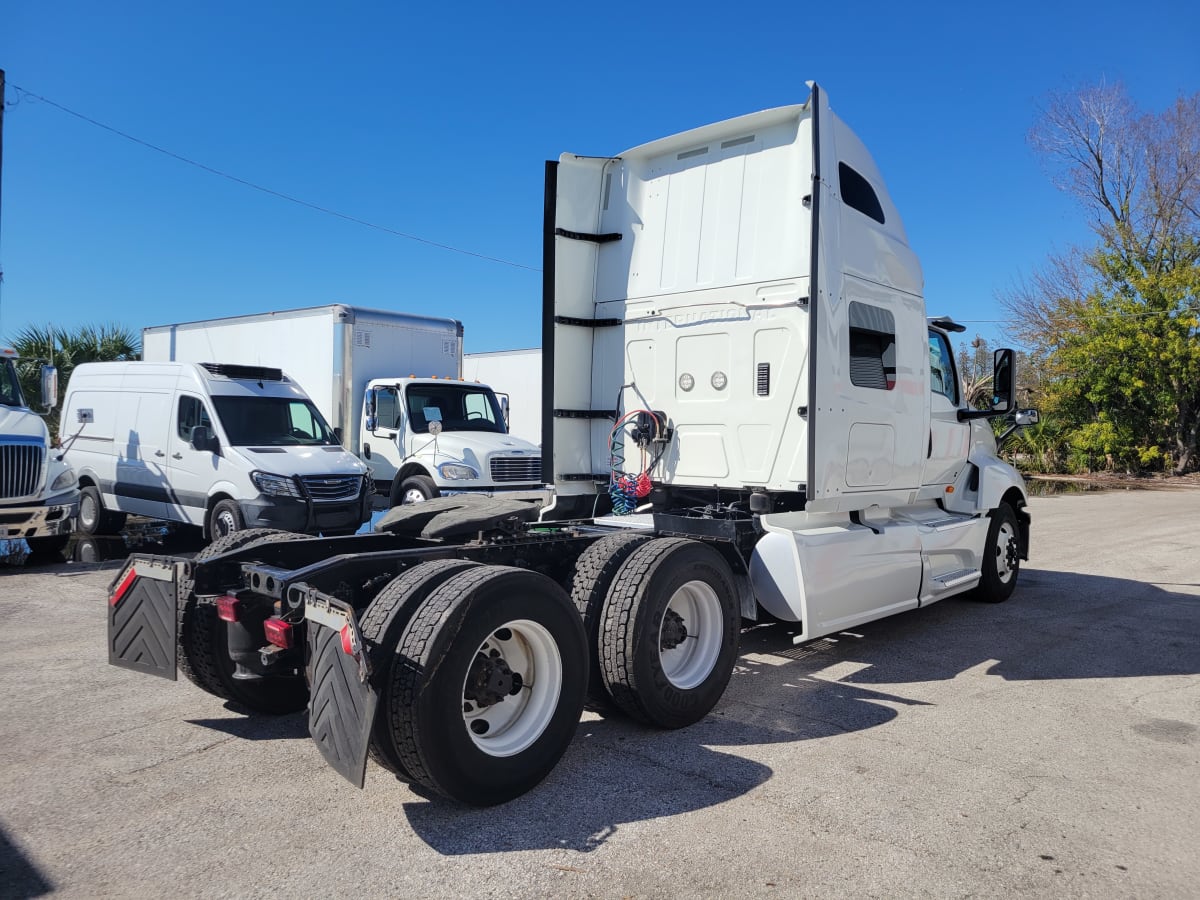 2019 Navistar International LT625 SLPR CAB 861096