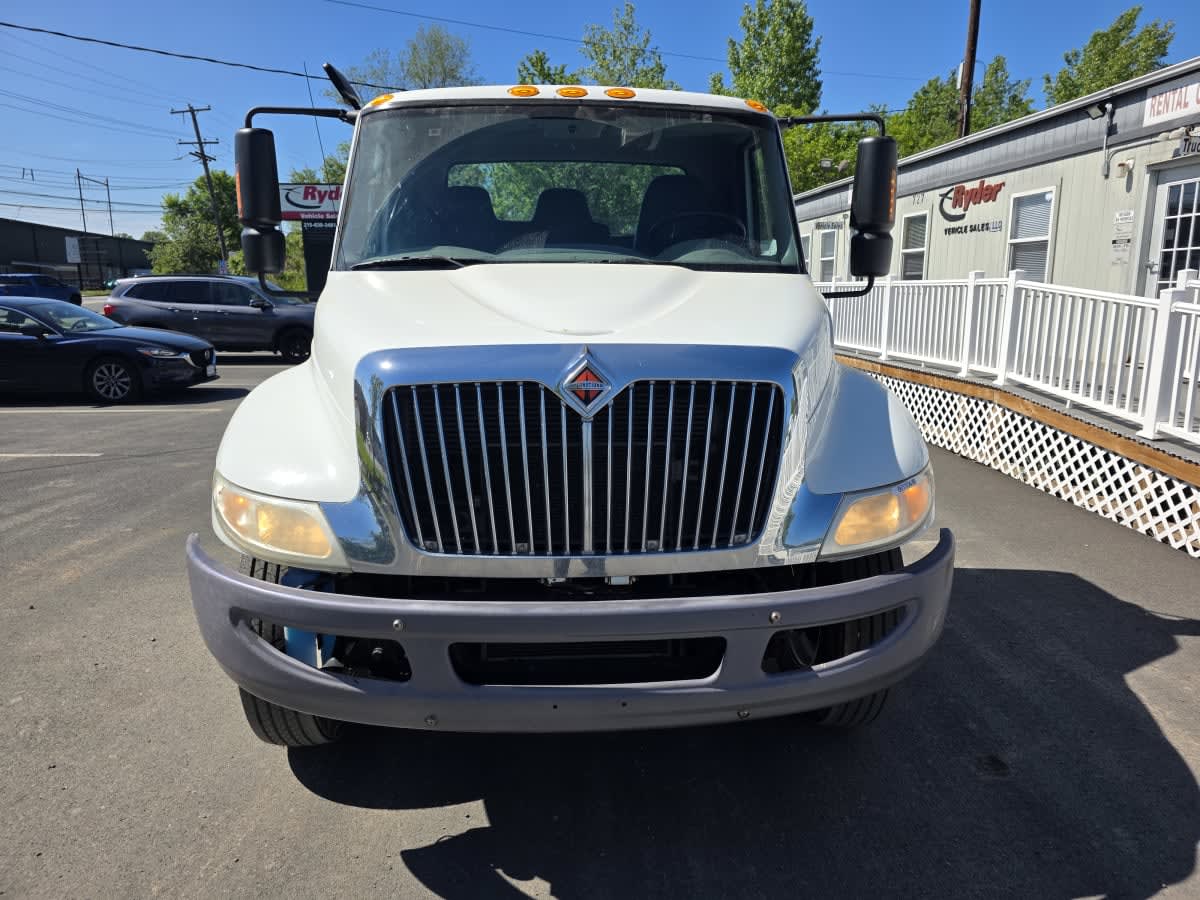 2019 Navistar International 4300 861104