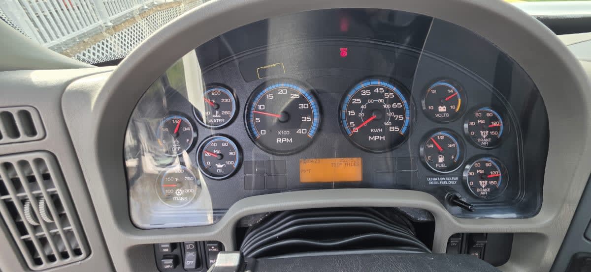 2019 Navistar International 4300 861111