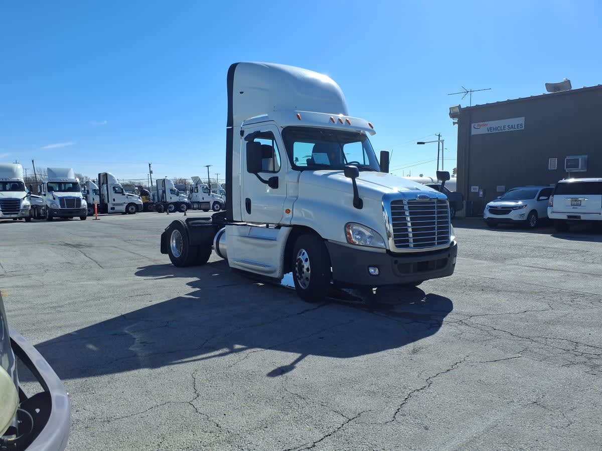 2019 Freightliner - image 3