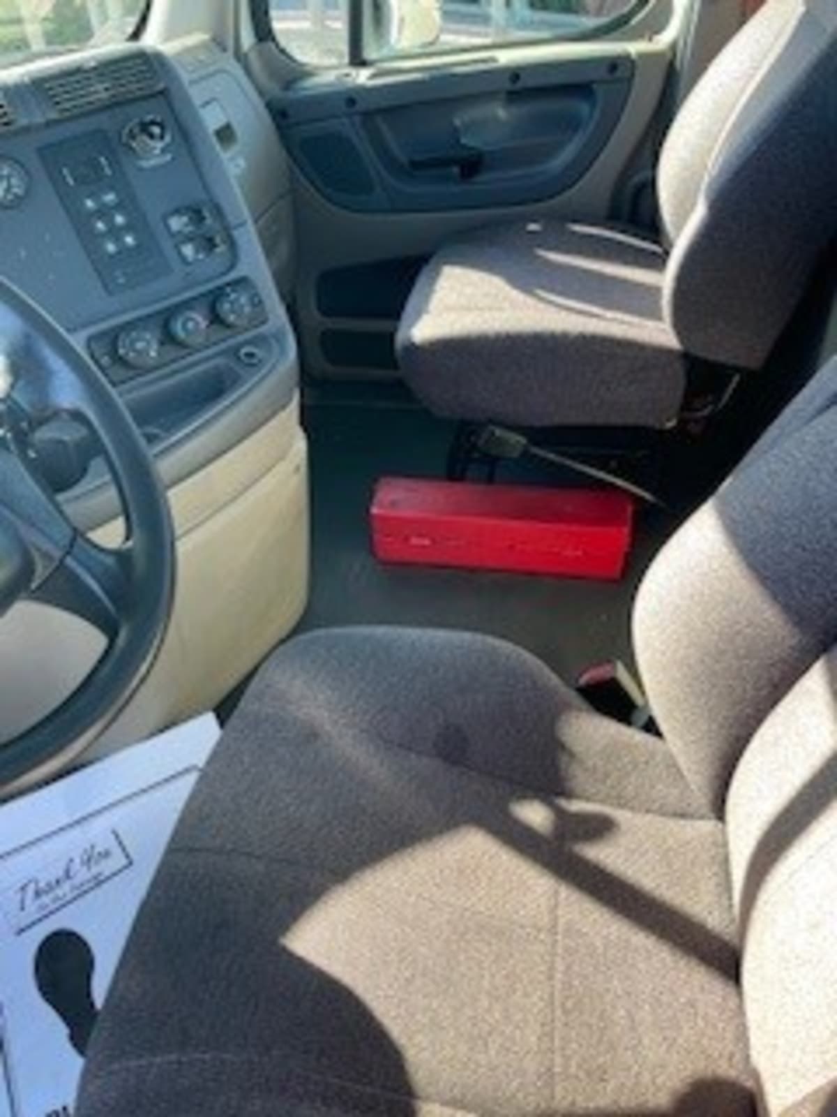 2019 Freightliner - image 8