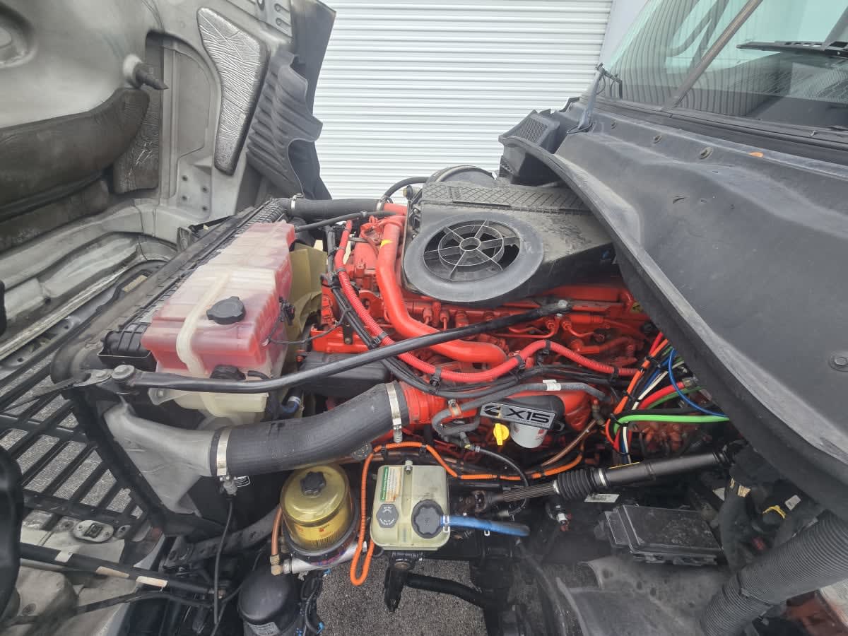 2019 Freightliner - image 8