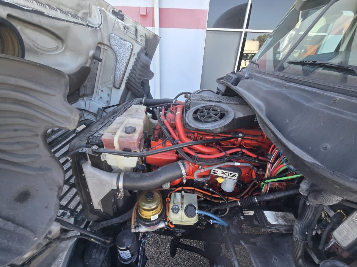 2019 Freightliner - image 8