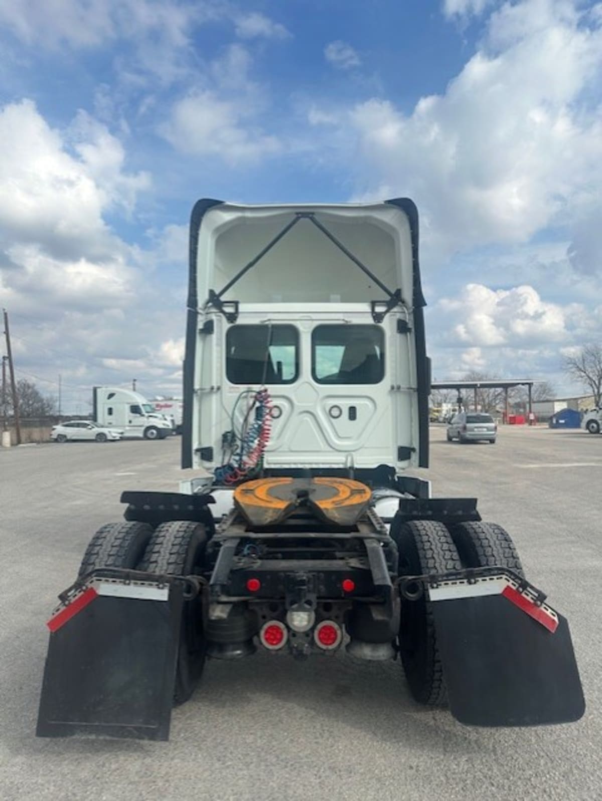 2019 Freightliner/Mercedes CASCADIA 125 861200