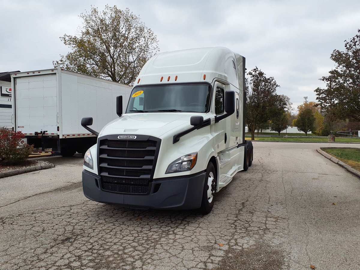 2019 Freightliner/Mercedes NEW CASCADIA PX12664 861213