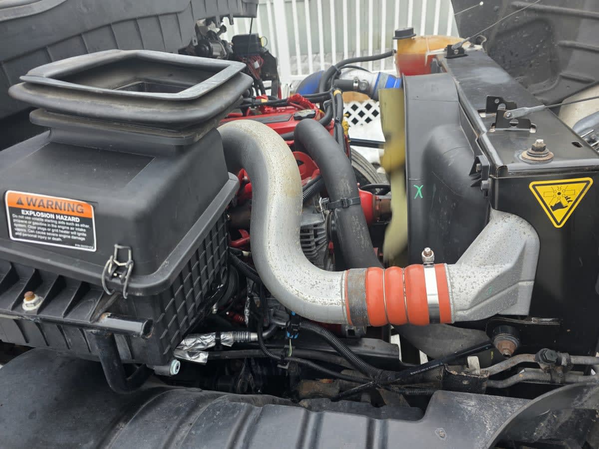 2019 Navistar International 4300 861221