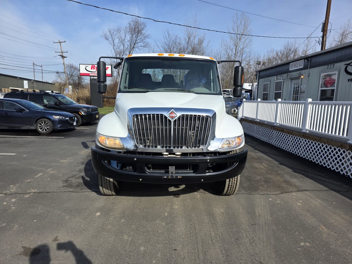 2019 Navistar International 4300 861224