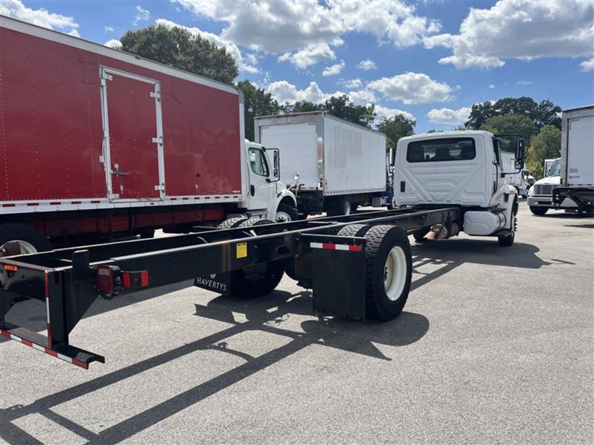 2019 Navistar International 4300 861225