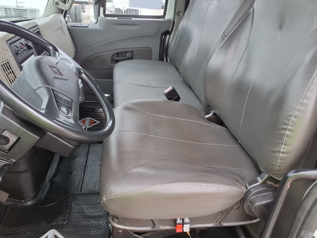 2019 Navistar International 4300 861226