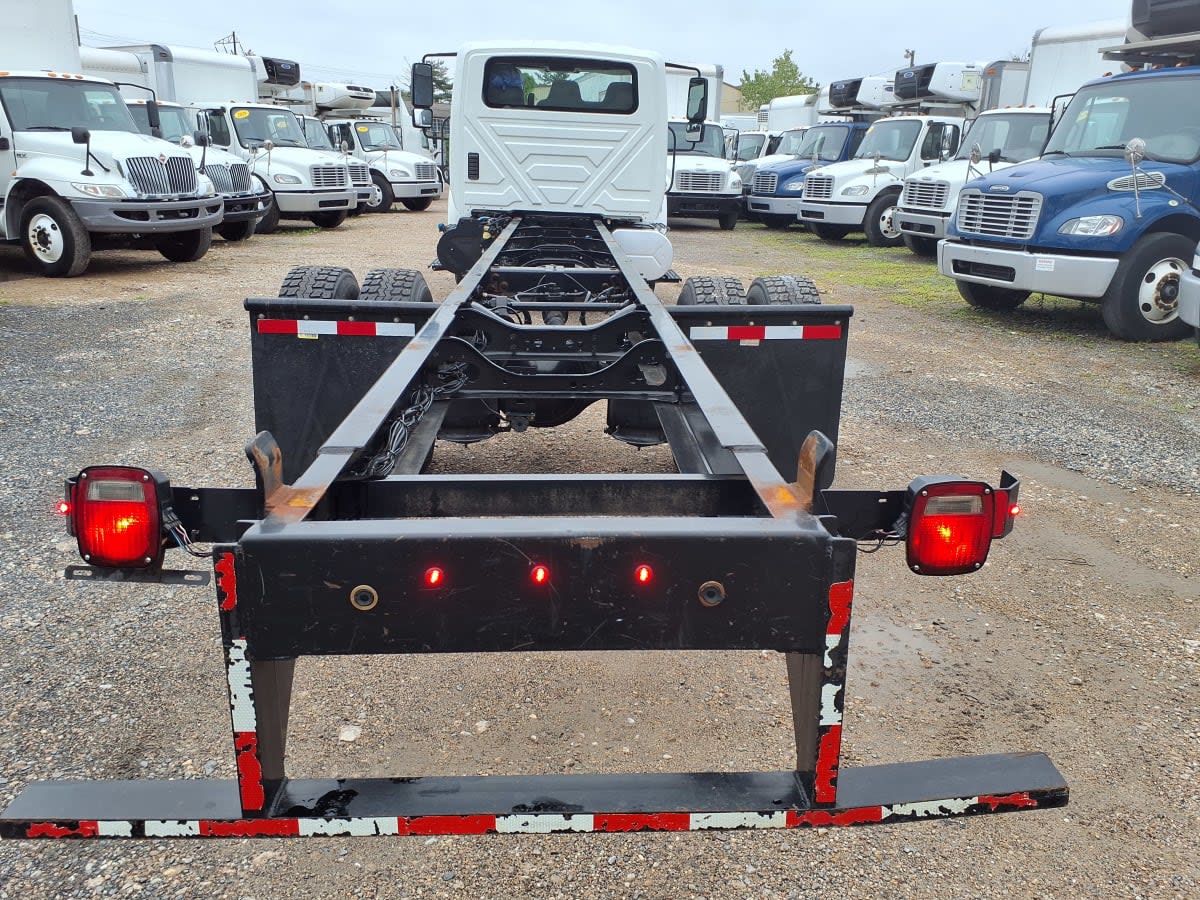 2019 Navistar International 4300 861232