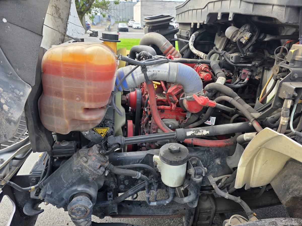 2019 Navistar International 4300 861233