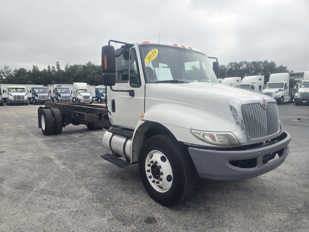 2019 International 4300 in Tampa, FL